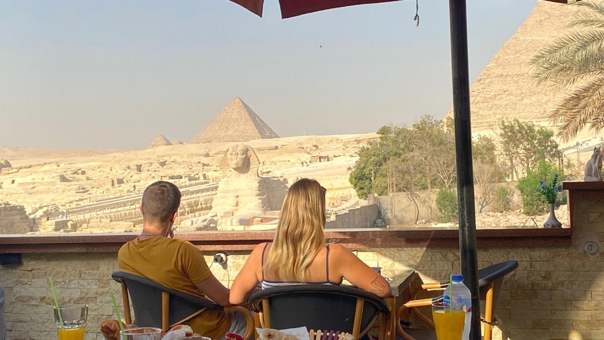 Seven Pyramids Panoramic View Inn Kafret el-Gabal Extérieur photo